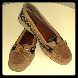 Glittery, Leopard Sperrys